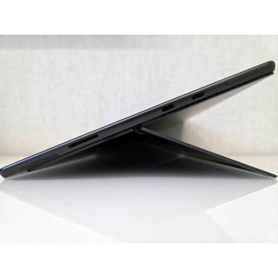 Microsoft Surface Pro 8 i5-1145G7, 16Gb, SSD 256Gb Microsoft Surface Pro 8 i5-1145G7, 16Gb, SSD 256Gb